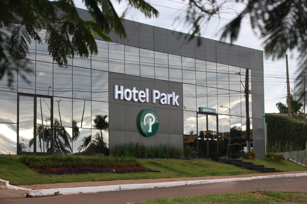 Hotel Park Valparaiso de Goias Exteriör bild